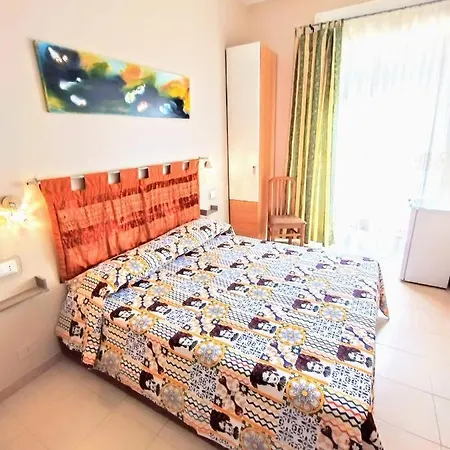 Delle Palme Bed & Breakfast 2*