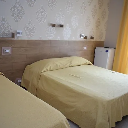 Bed & Breakfast Delle Palme 2*