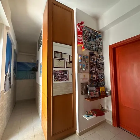 Bed & Breakfast Delle Palme 2*