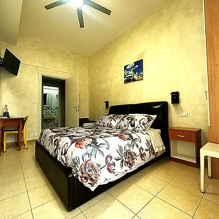 Bed & Breakfast Delle Palme 3*